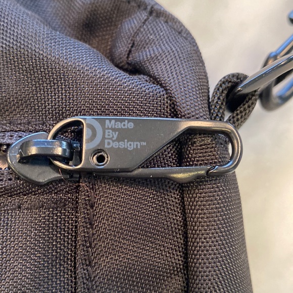 Target Anti Theft Bag - Picture 3 of 8